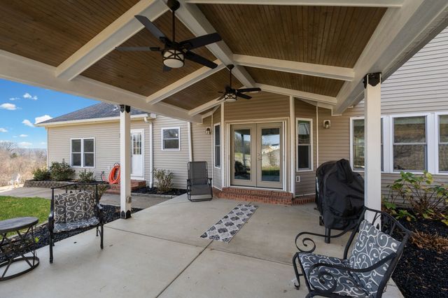 1640 Ramblewood Dr, Lewisburg, TN 37091