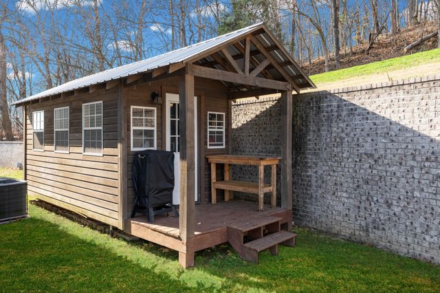 1640 Ramblewood Dr, Lewisburg, TN 37091