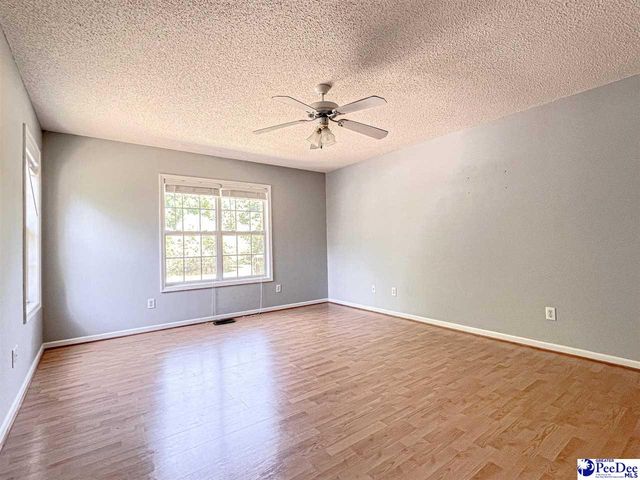 2130 Woodmore Circle, Florence, SC 29505
