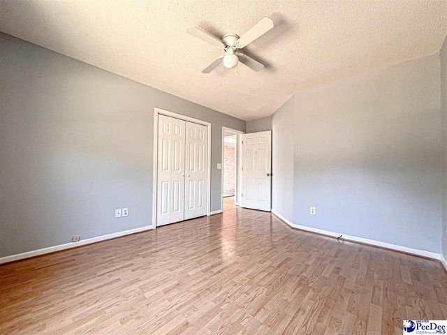 2130 Woodmore Circle, Florence, SC 29505