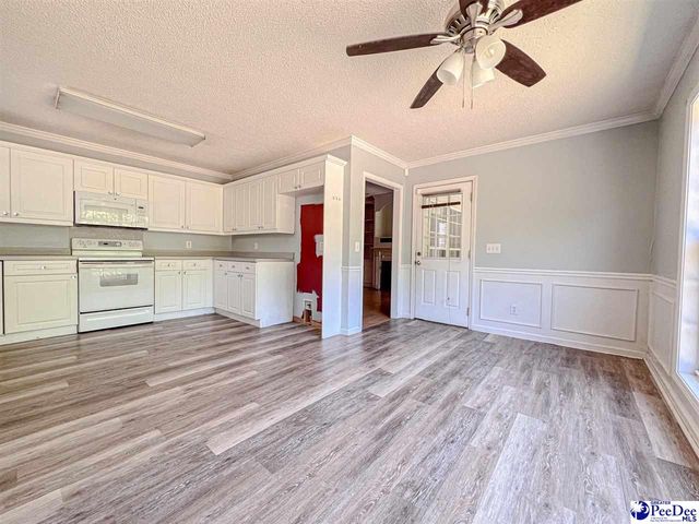 2130 Woodmore Circle, Florence, SC 29505