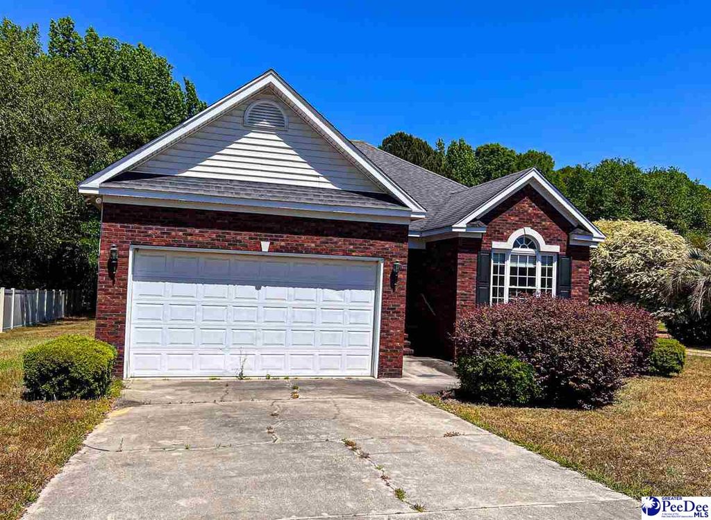 2130 Woodmore Circle, Florence, SC 29505
