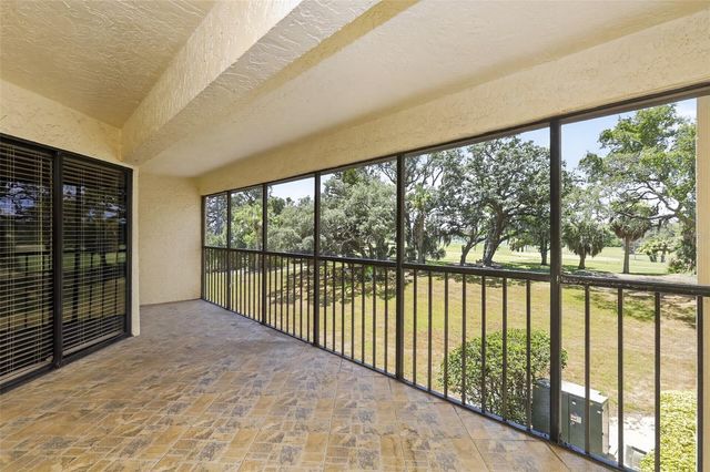 1724 GOLFVIEW DRIVE, Tarpon Springs, FL 34689