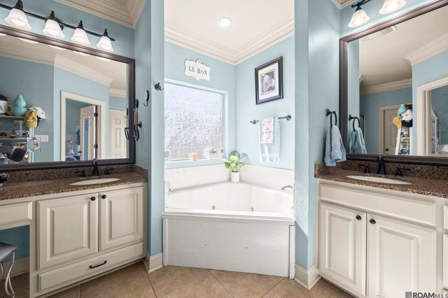 8510 Ormand Dr, Zachary, LA 70791