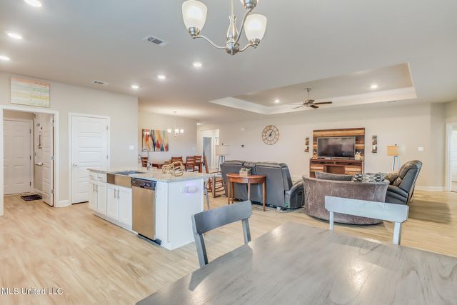 5251 Fairbury Way, D'iberville, MS 39540