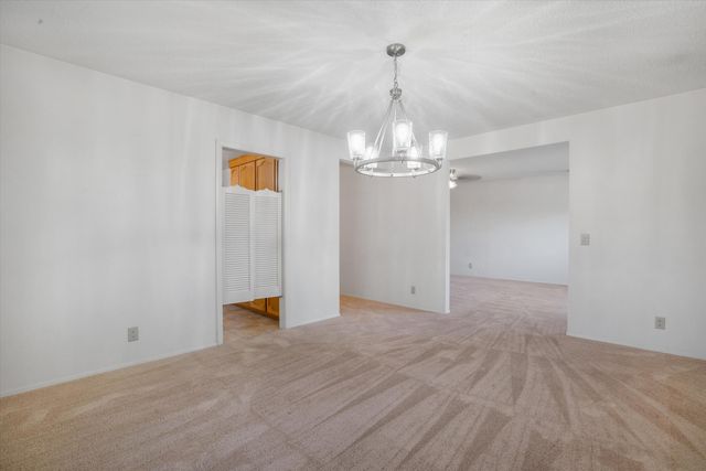 5803 Pojoaque Road NE, Albuquerque, NM 87110