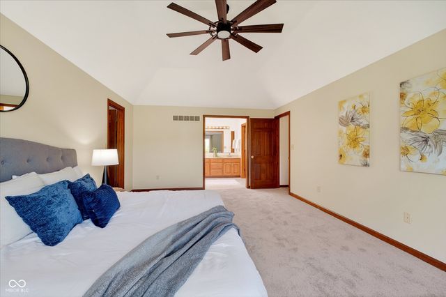 1402 Prairie Creek Court, Carmel, IN 46032