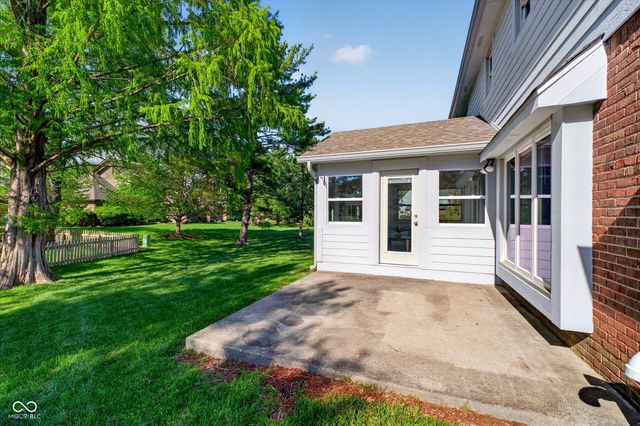 1402 Prairie Creek Court, Carmel, IN 46032