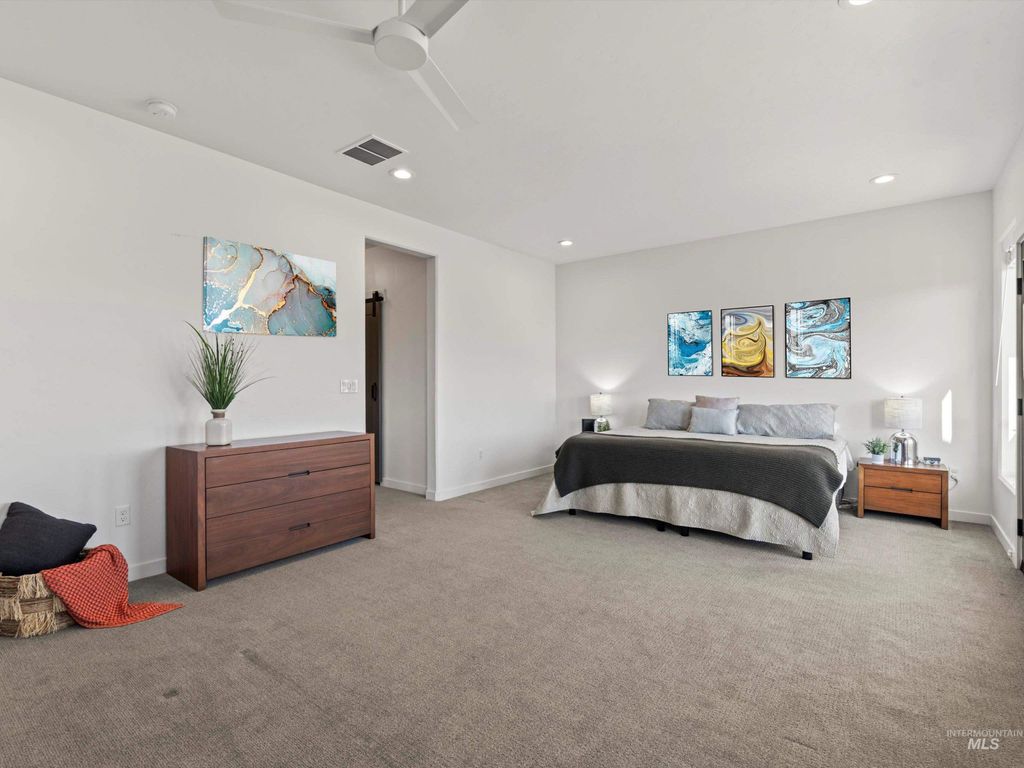 1251 E Echelon Ridge Lane, Boise, ID 83716 photo 18