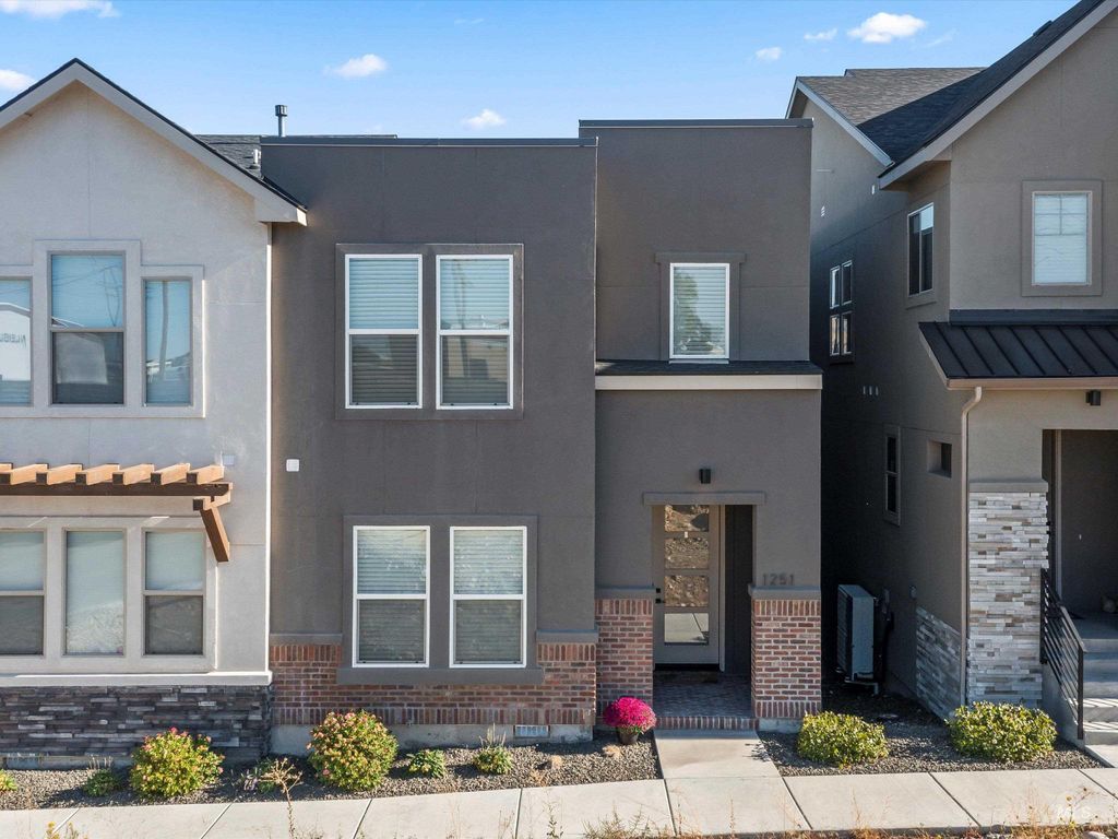 1251 E Echelon Ridge Lane, Boise, ID 83716 photo 27