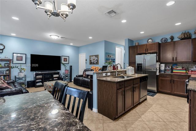 4673 Tara Cove Way, West Palm Beach, FL 33417