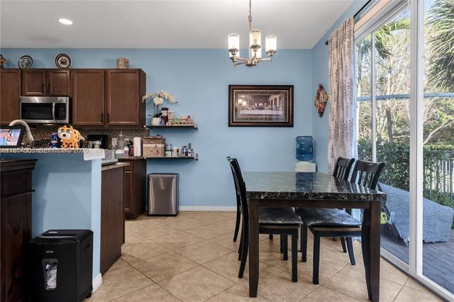 4673 Tara Cove Way, West Palm Beach, FL 33417