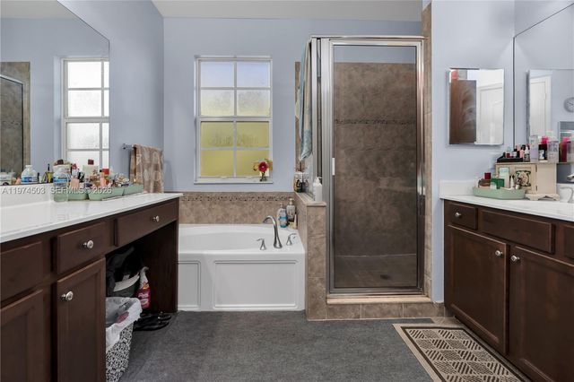 4673 Tara Cove Way, West Palm Beach, FL 33417