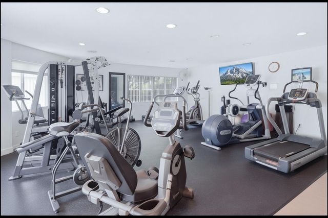 88 N Lakeshore Drive, Hypoluxo, FL 33462