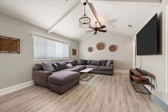 2021 Mountainview Drive, Hurst, TX 76054