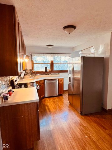 2302 Porter Street, Indianapolis, IN 46231