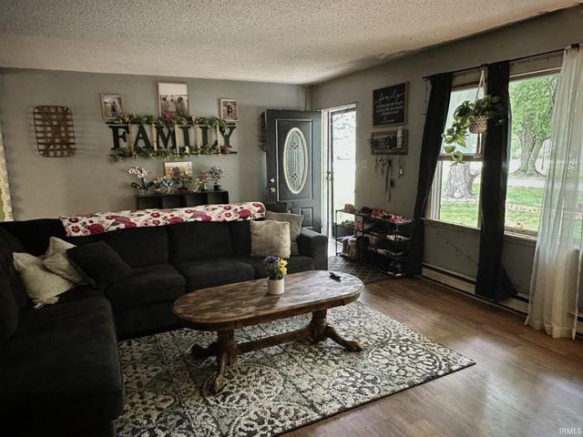 701 W North Street, Fremont, IN 46737