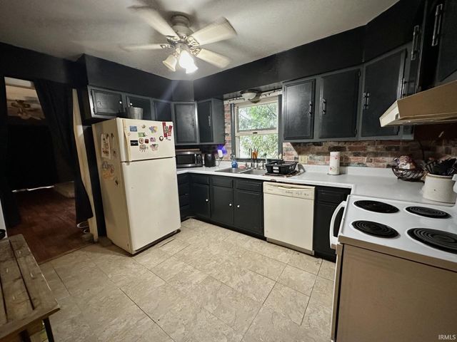 701 W North Street, Fremont, IN 46737