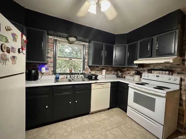 701 W North Street, Fremont, IN 46737