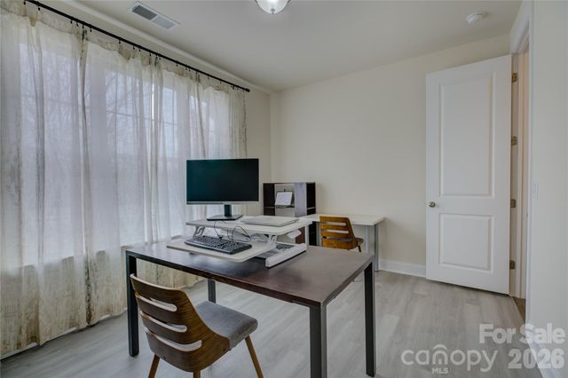 17204 Saranita Lane, Charlotte, NC 28278