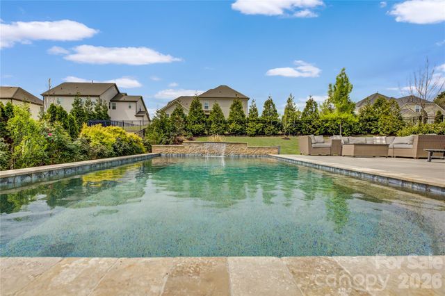 17204 Saranita Lane, Charlotte, NC 28278