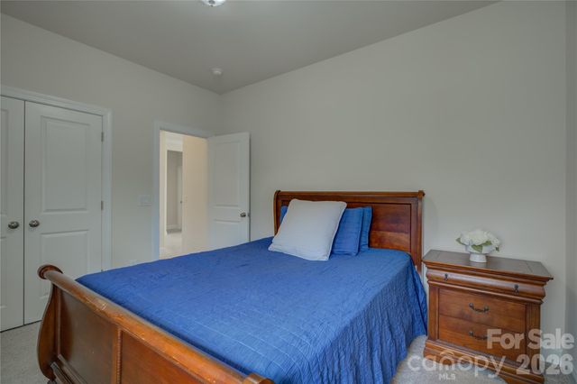 17204 Saranita Lane, Charlotte, NC 28278