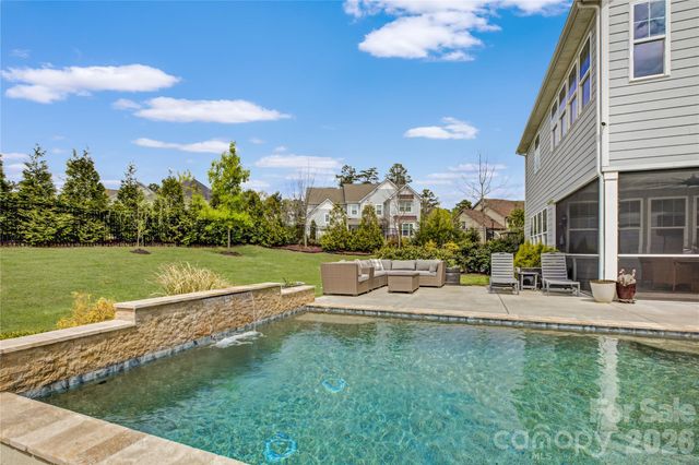 17204 Saranita Lane, Charlotte, NC 28278
