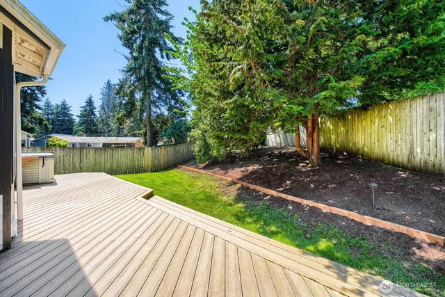 303 S 302nd Place, Federal Way, WA 98003
