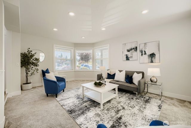 303 S 302nd Place, Federal Way, WA 98003