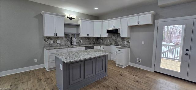 5058 Shattalon Drive, Winston-salem, NC 27106