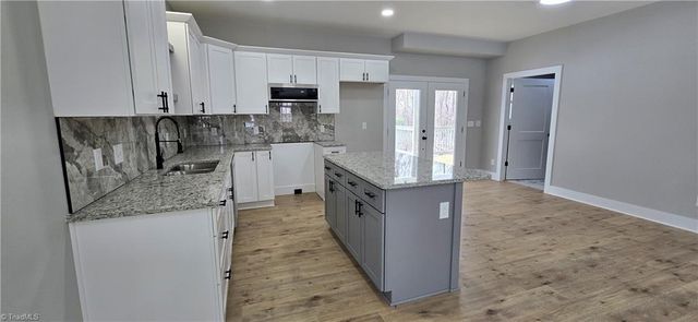 5058 Shattalon Drive, Winston-salem, NC 27106