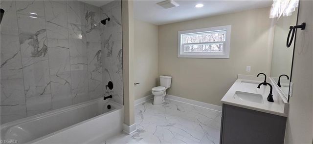 5058 Shattalon Drive, Winston-salem, NC 27106