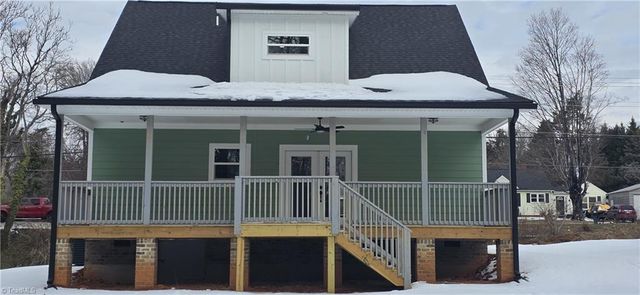 5058 Shattalon Drive, Winston-salem, NC 27106