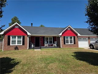6653 Pacific Avenue, Fayetteville, NC 28314