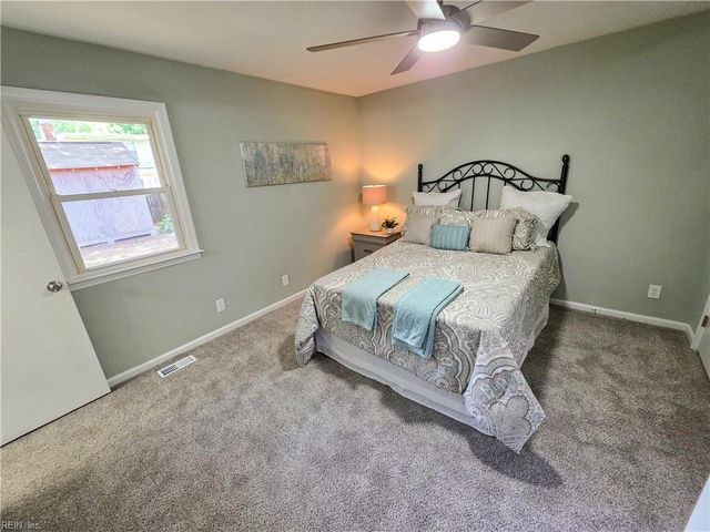 2131 English AVE, Chesapeake, VA 23320