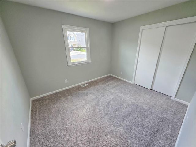2131 English AVE, Chesapeake, VA 23320