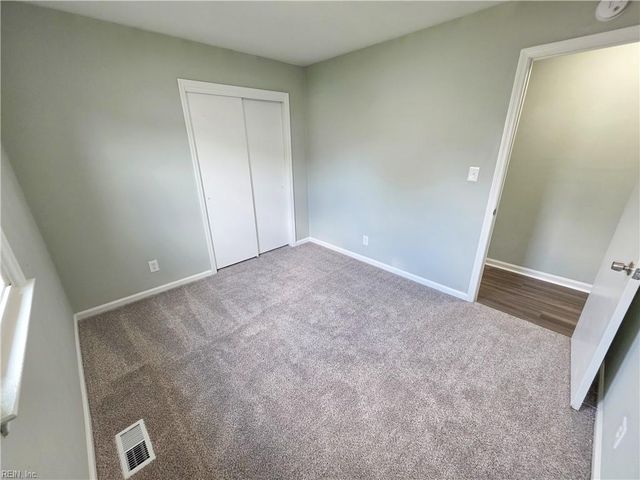 2131 English AVE, Chesapeake, VA 23320
