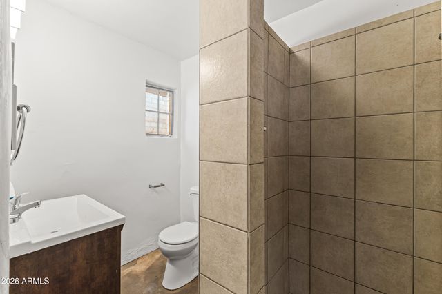 2032 W Cypress Street, Phoenix, AZ 85009