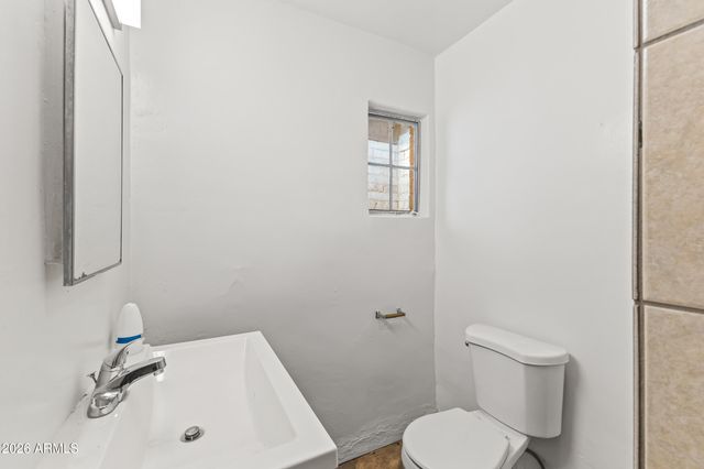 2032 W Cypress Street, Phoenix, AZ 85009