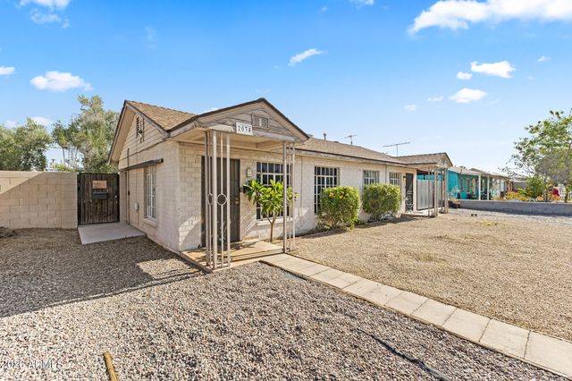 2032 W Cypress Street, Phoenix, AZ 85009