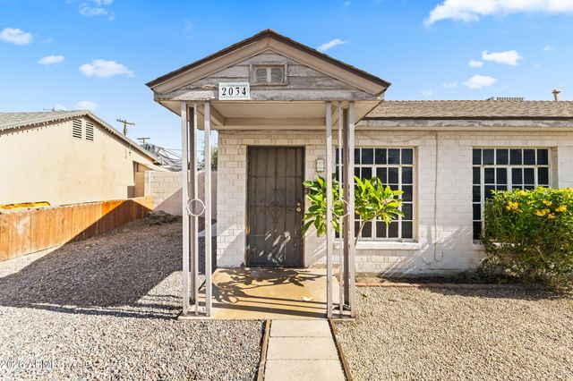 2032 W Cypress Street, Phoenix, AZ 85009