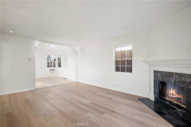 4918 Cahuenga, North Hollywood, CA 91601