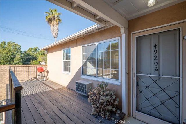 4918 Cahuenga, North Hollywood, CA 91601