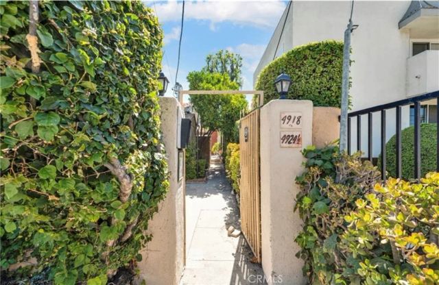 4918 Cahuenga, North Hollywood, CA 91601