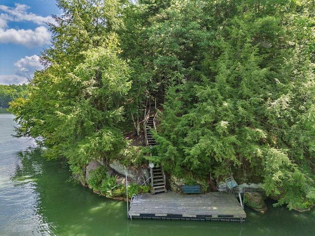 E4368 W Redstone Drive, La Valle, WI 53941