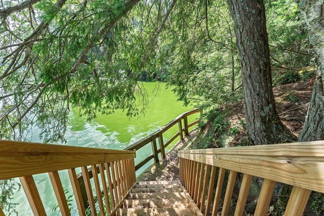 E4368 W Redstone Drive, La Valle, WI 53941