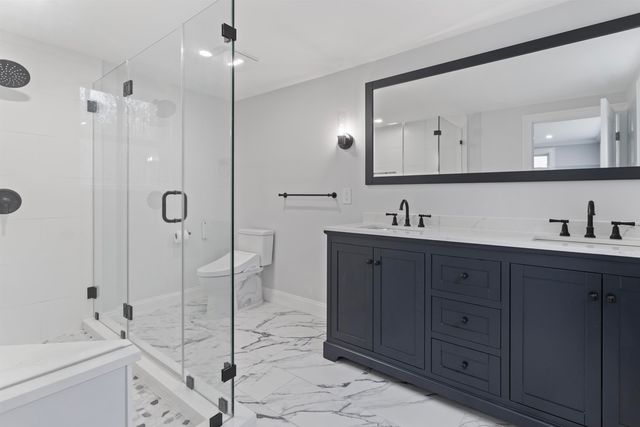 137 Walker Bungalow Road, Portsmouth, NH 03801