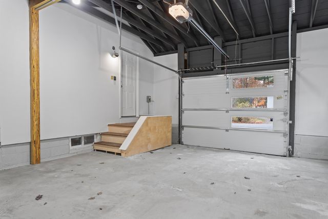 137 Walker Bungalow Road, Portsmouth, NH 03801