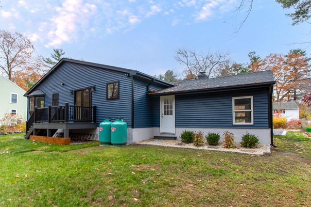 137 Walker Bungalow Road, Portsmouth, NH 03801