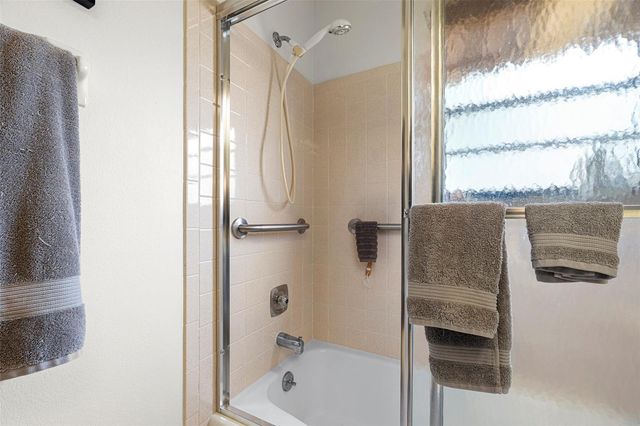 9 QUAILS RUN BOULEVARD 12, Englewood, FL 34223
